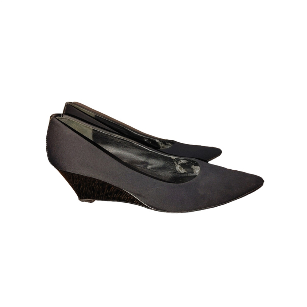 Donald J. Pliner Ediee Wedges Size 7M